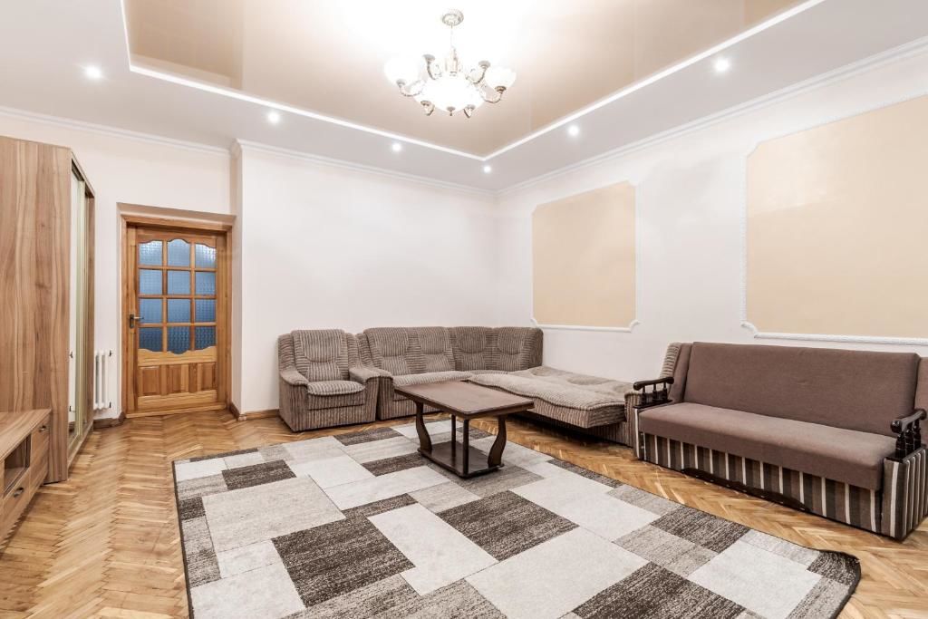 Апартаменты Akademika Hnatyuka Apartment Львов-48