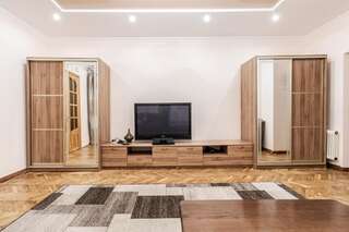 Апартаменты Akademika Hnatyuka Apartment Львов Апартаменты с 2 спальнями-55