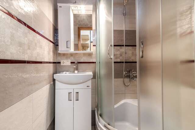 Апартаменты Akademika Hnatyuka Apartment Львов-30
